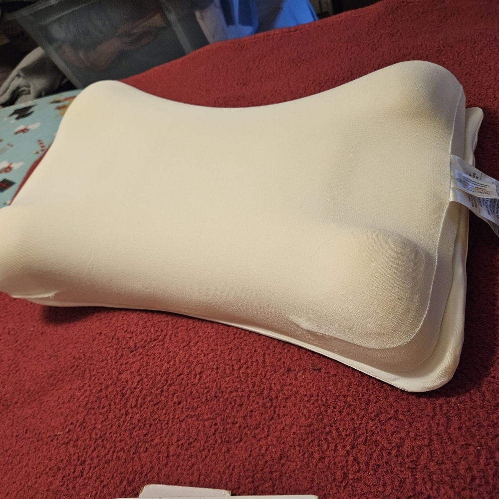 Sleep and Glow Omnia Pillow